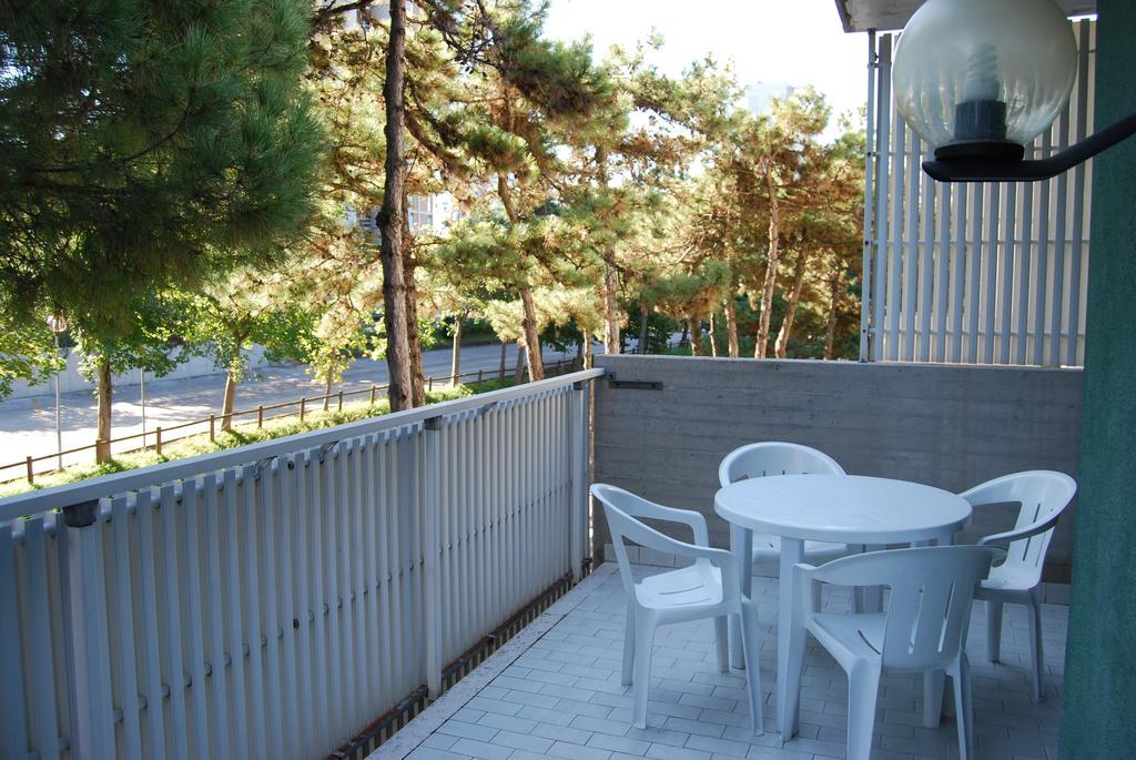 Appartamenti Vacanza Albatros Lignano Sabbiadoro Zewnętrze zdjęcie