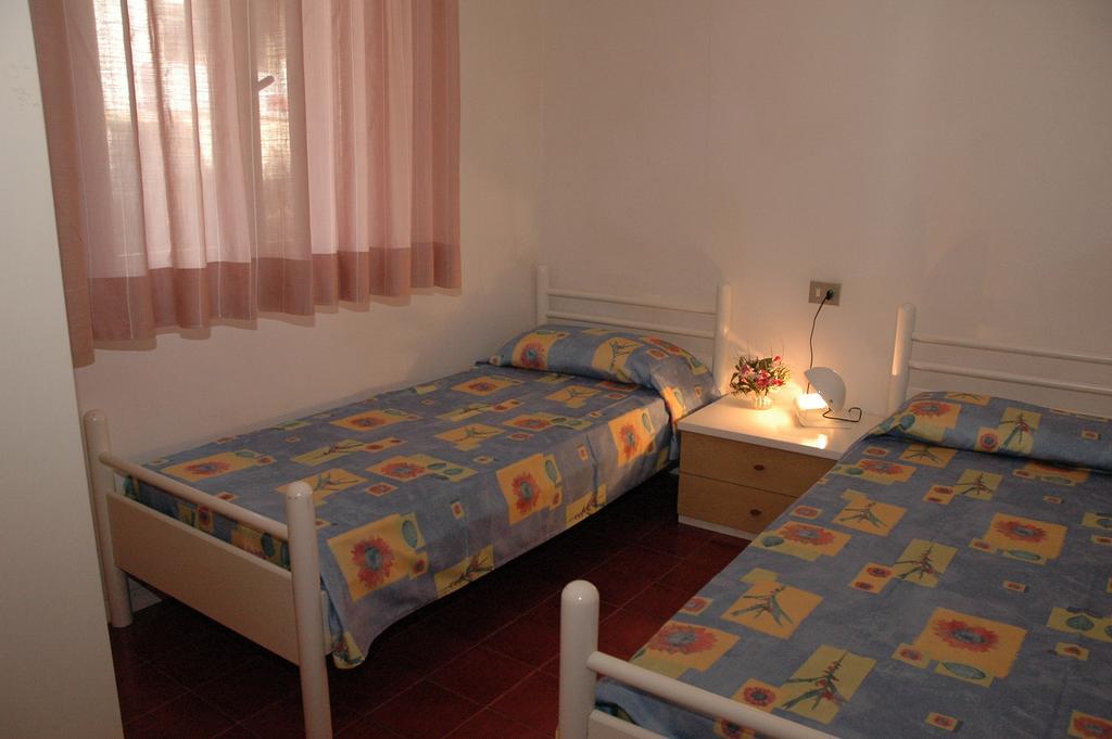 Appartamenti Vacanza Albatros Lignano Sabbiadoro Zewnętrze zdjęcie
