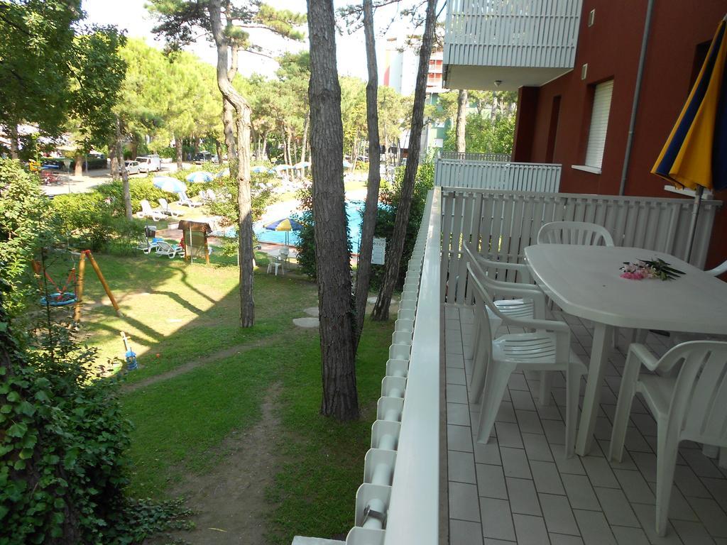 Appartamenti Vacanza Albatros Lignano Sabbiadoro Zewnętrze zdjęcie